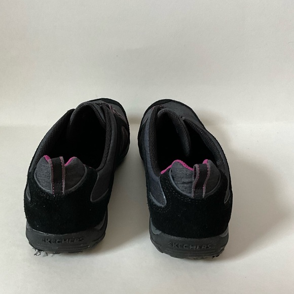 Sketchers women’s size 8.5 barely worn. - Picture 3 of 5